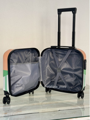 Детский чемодан 174 "Кексик"