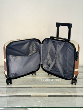 Детский чемодан 174 "Жираф"